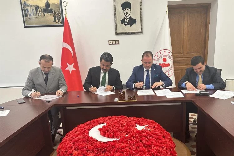 İSTE İLE BİLİM IŞIĞINDA GELECEĞİ KEŞFET