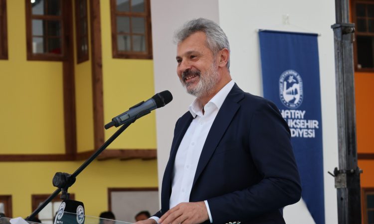 BAŞKAN ÖNTÜRK PERSONELİYLE BAYRAMLAŞTI