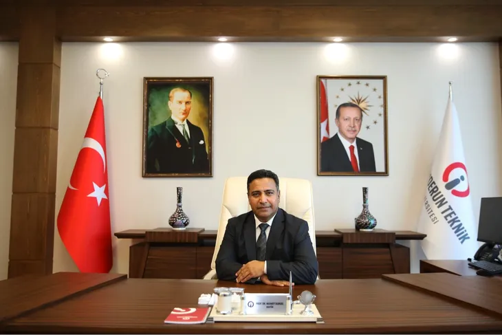 İSTE REKTÖRÜ DURUEL’DEN 18 MART ÇANAKKALE ZAFERİ VE ŞEHİTLERİ ANMA GÜNÜ MESAJI