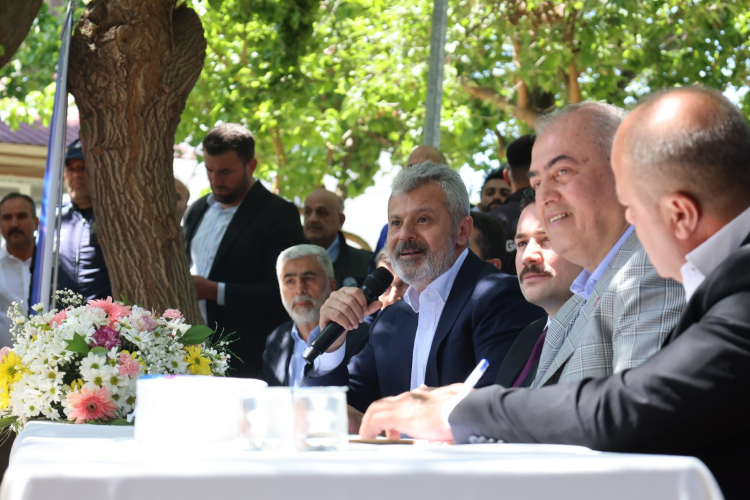 HASSA’DA VATANDAŞ SORDU, BAŞKAN ÖNTÜRK CEVAPLADI