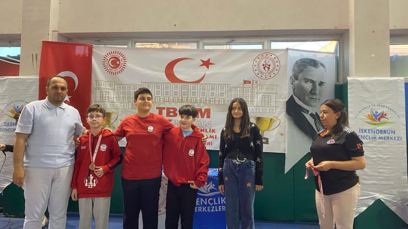 TBMM 23 Nisan Etkinlikleri Satranç Müsabakaları Gerçekleşti