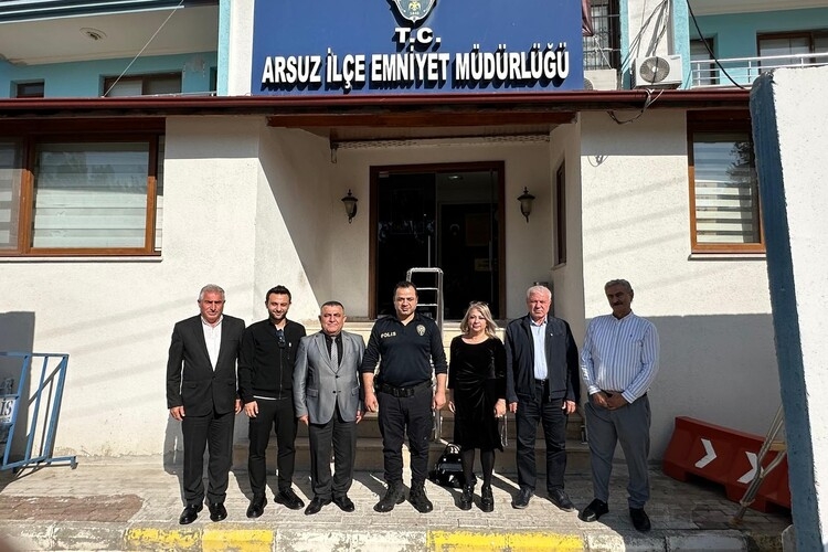 ARSUZ İŞ İNSANLARI DERNEĞİ’NDEN EMNİYET MÜDÜRÜ GÜN’E POLİS HAFTASI ZİYARETİ