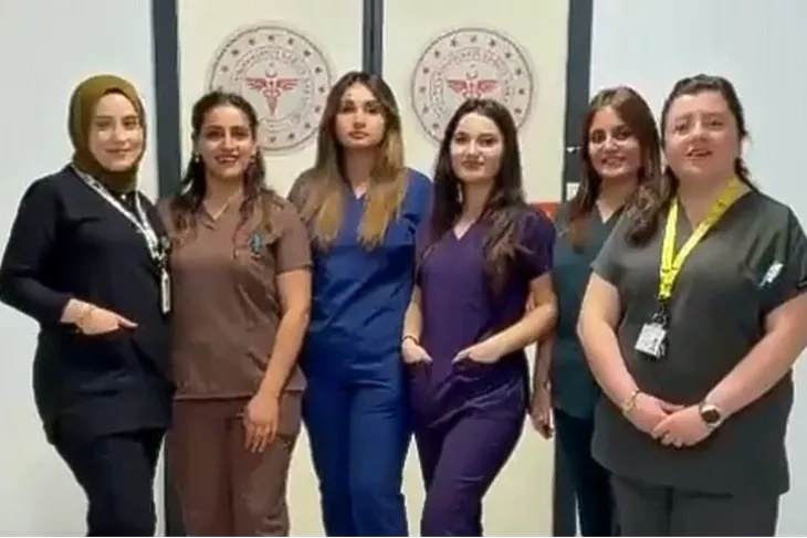 Arsuz Devlet Hastanesi Doğumhane Ekibinden Ebeler Haftası Mesajı