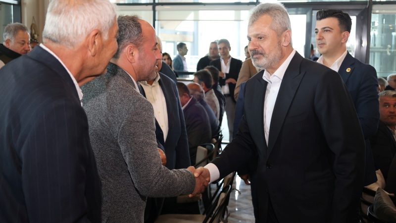 BAŞKAN ÖNTÜRK MUHTARLARLA BULUŞTU