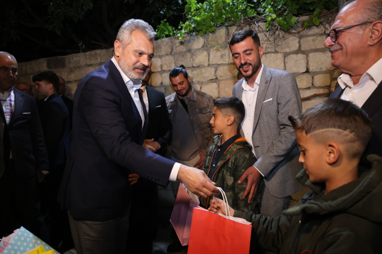 BAŞKAN ÖNTÜRK PASKALYA KUTLAMALARINA KATILDI