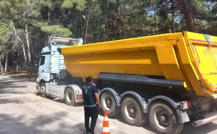 BÜYÜKŞEHİRDEN KAÇAK HAFRİYAT DÖKÜMÜNE DEV CEZA