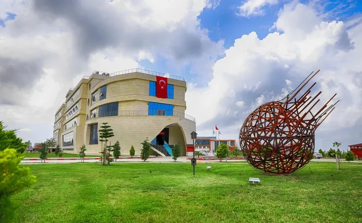 İSTE’DE UZAKYOL VARDİYA MÜHENDİSLİĞİ YETKİSİ’NİN GURURU