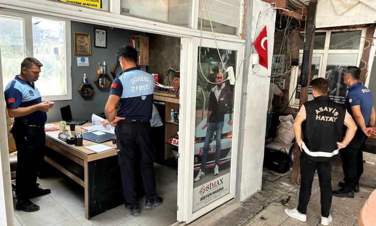 İskenderun’da Oto Yıkama ve Otoparklara Denetim