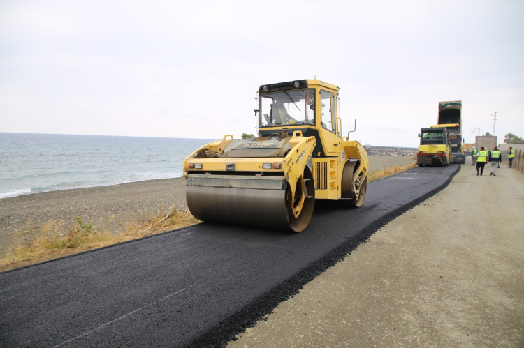 ARSUZ KONACIK MAHALLESİNE 3 KM BETON ASFALT