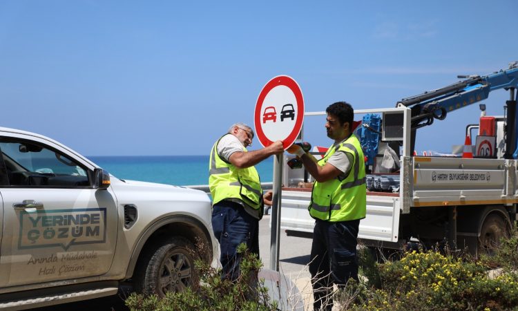 KALE/IŞIKLI YOLUNDAKİ EKSİKLİKLER GİDERİLİYOR.