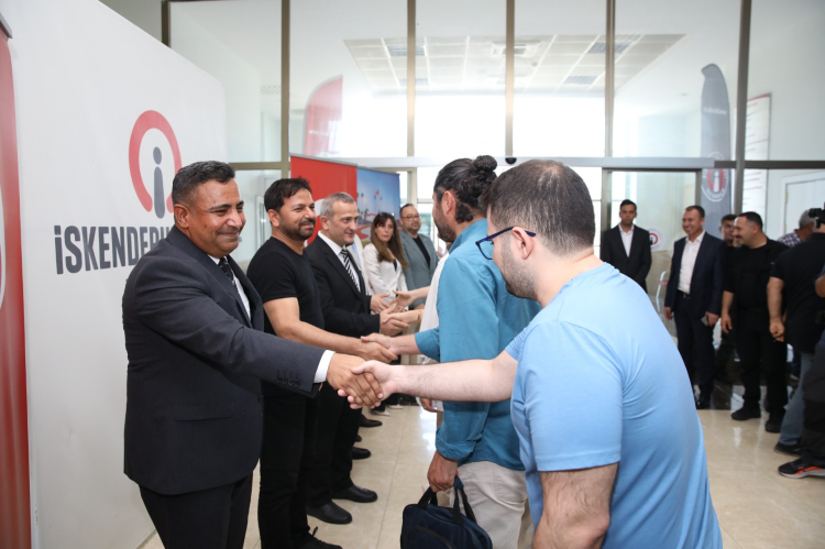 İSKENDERUN TEKNİK ÜNİVERSİTESİ’NDE BAYRAM COŞKUSU