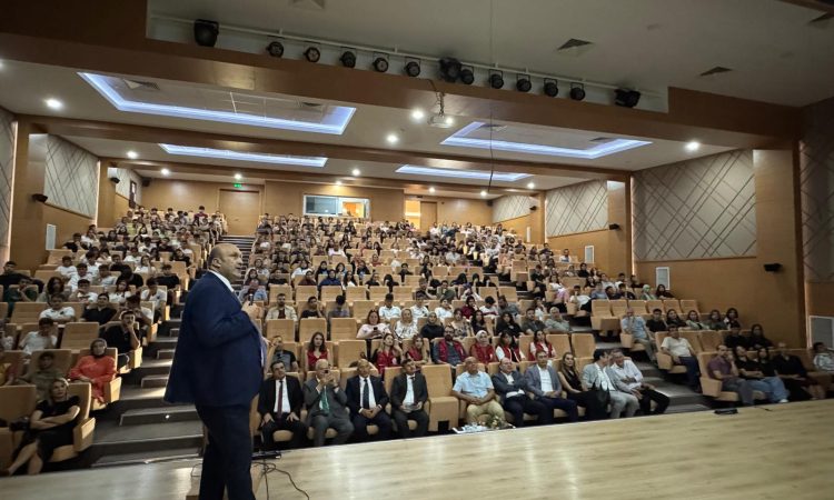 YÜREĞİMİZDEKİ IŞIK PROJESİ İSKENDERUN’U AYDINLATIYOR