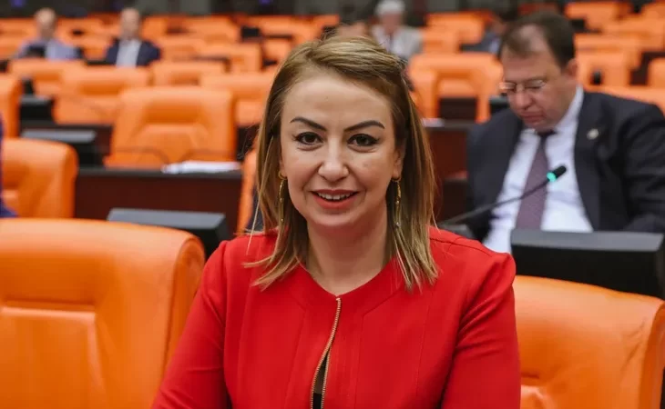 YILDIRIM KARA: DEMİRYOLLARI BİR TÜRLÜ HATAY’A ULAŞMIYOR