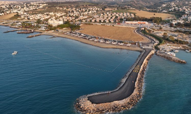 Büyükdere Hatay’ın En Büyük Plajı Oldu