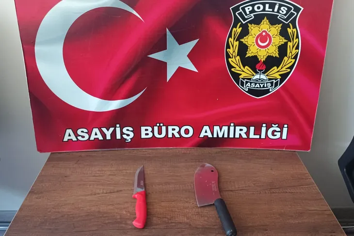 TRAFİKTE SATIRLI KAVGAYA TUTUKLAMA!