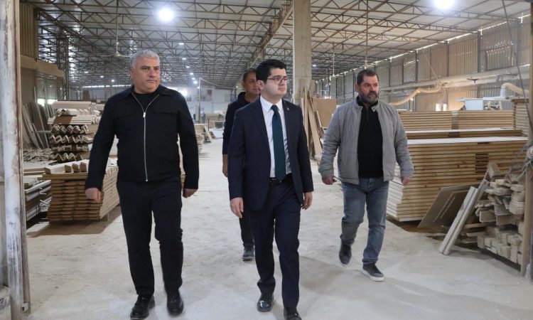KAYMAKAM EROĞLU, ADADOOR ÜRETİM TESİSİNİ ZİYARET ETTİ
